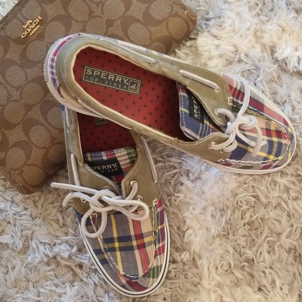 Boat shoes